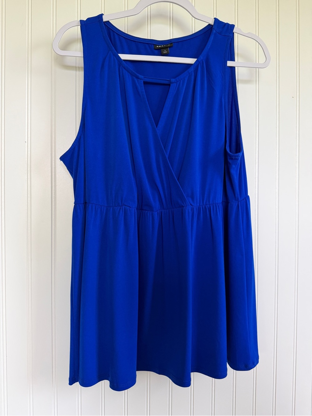 Torrid Women’s Size 1X‎ Tank Top - Royal Blue Preppy Flowy